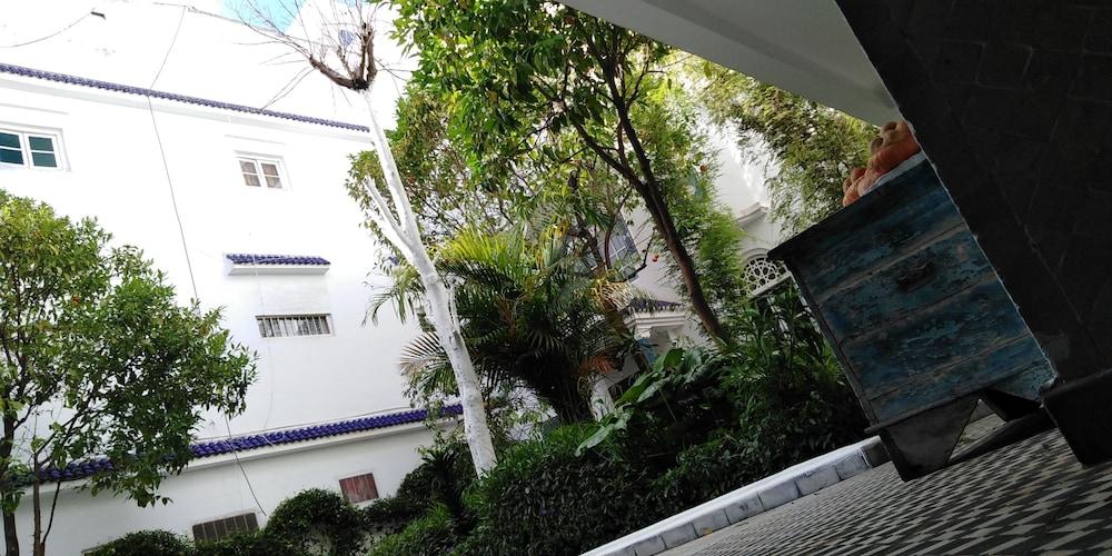 Riad Mokhtar Tangier Exterior photo
